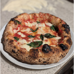 IL NESSO pizza napoletana