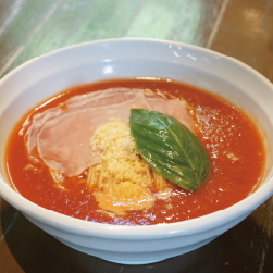 蒼空農園トマトラーメン